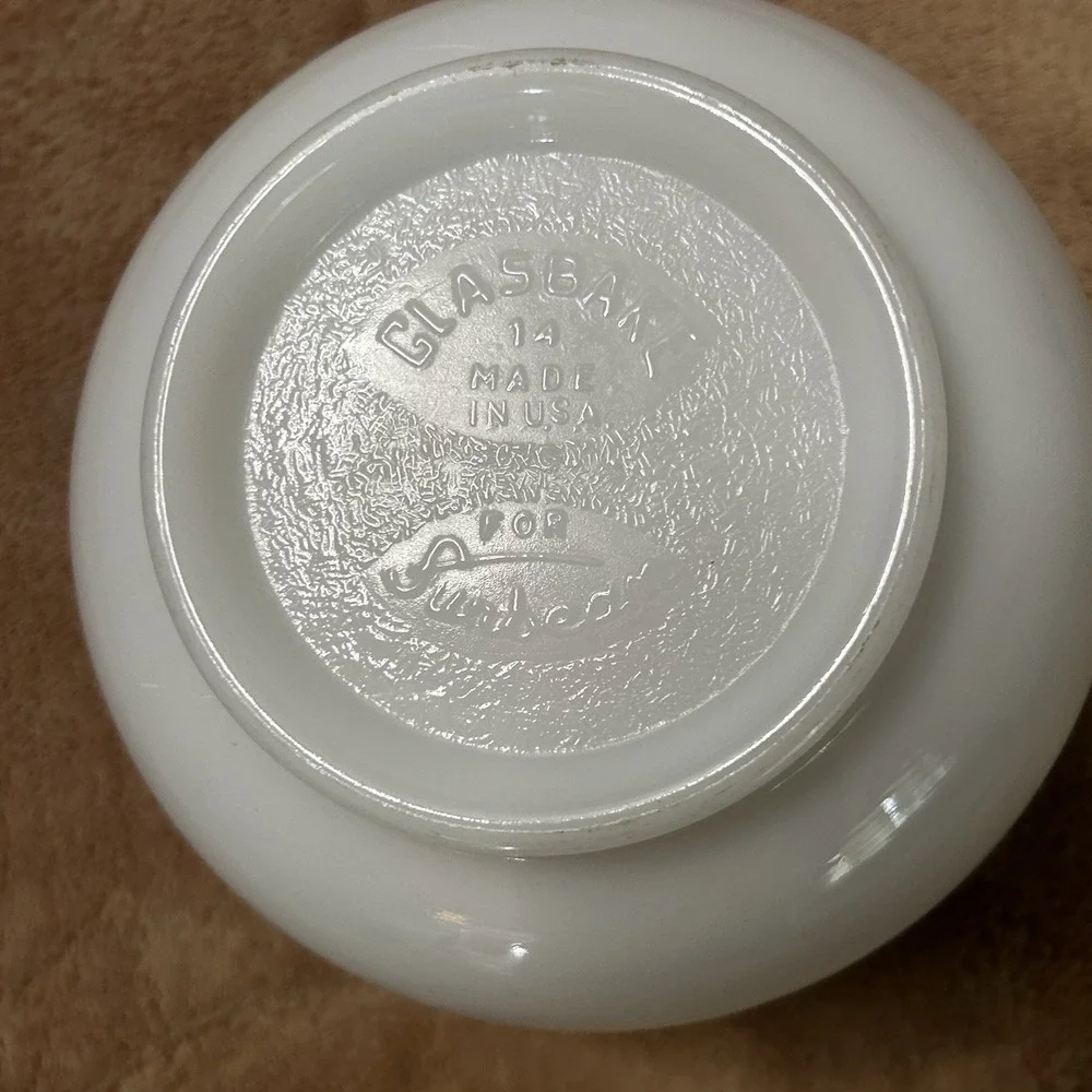 Vtg SUNBEAM Glasbake WHITE Milk Glass 6.5